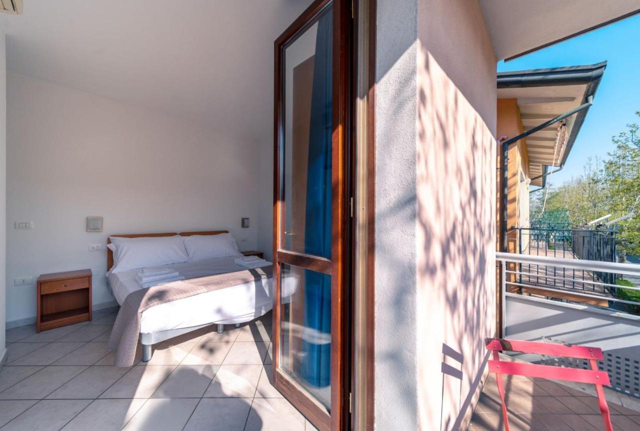 Residence Alessandra Cesenatico Buitenkant foto