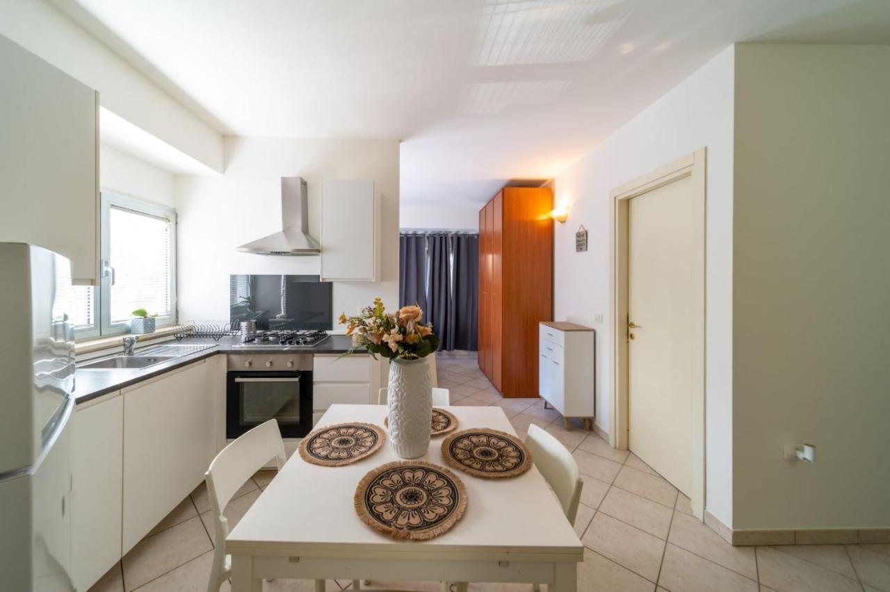 Residence Alessandra Cesenatico Buitenkant foto