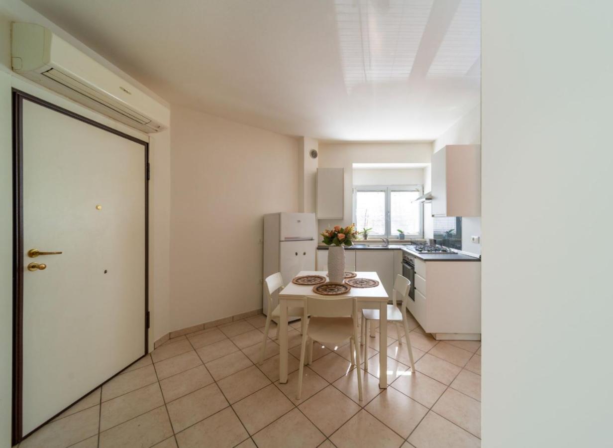 Residence Alessandra Cesenatico Buitenkant foto