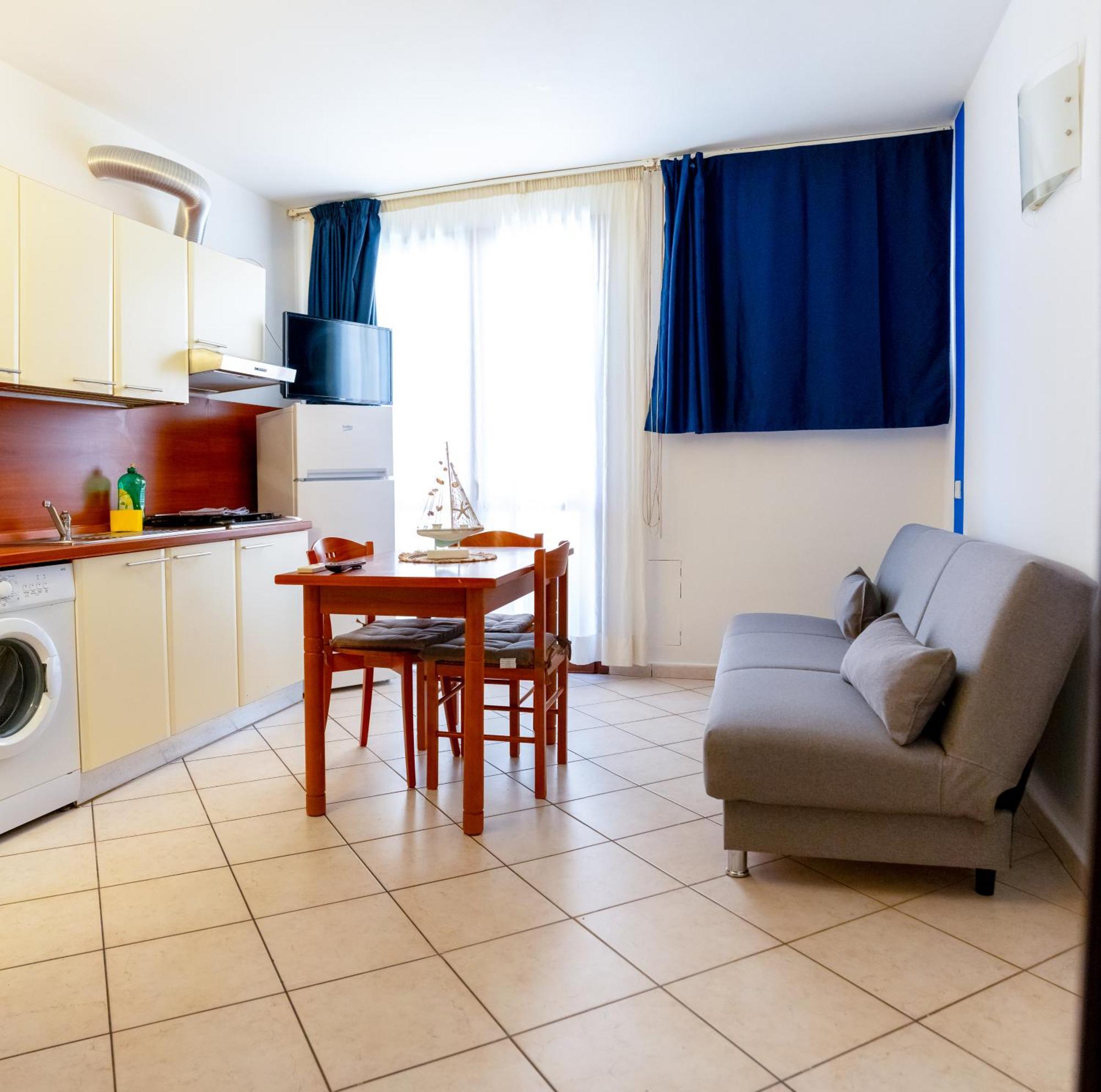 Residence Alessandra Cesenatico Buitenkant foto